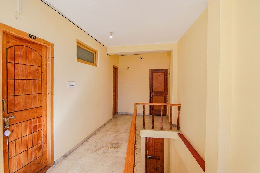 Fabhotel Green View 3