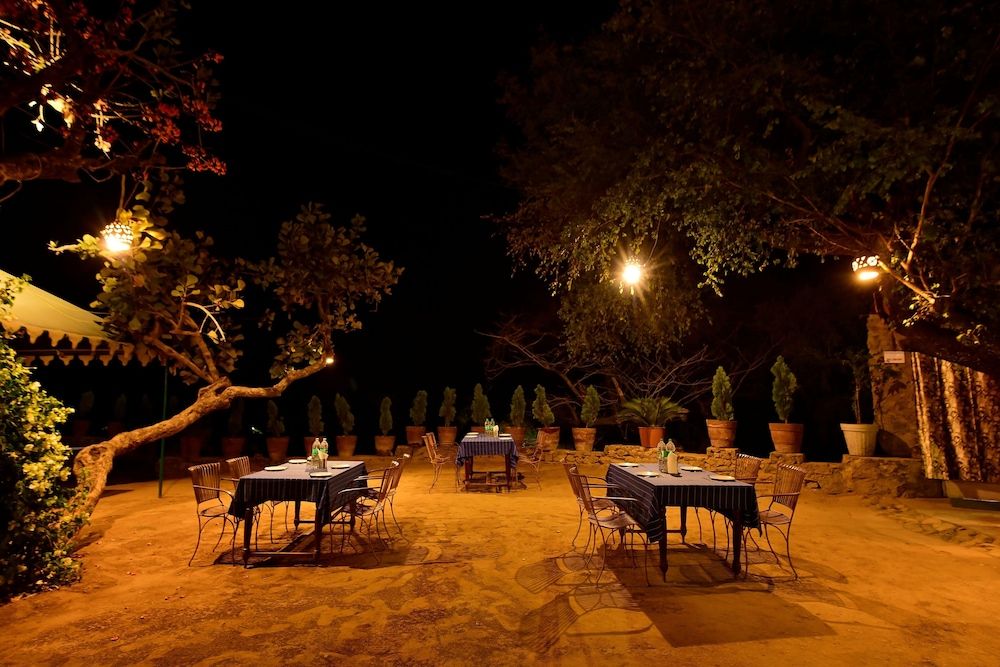 Hotel Castle Rock Mount Abu by SAH