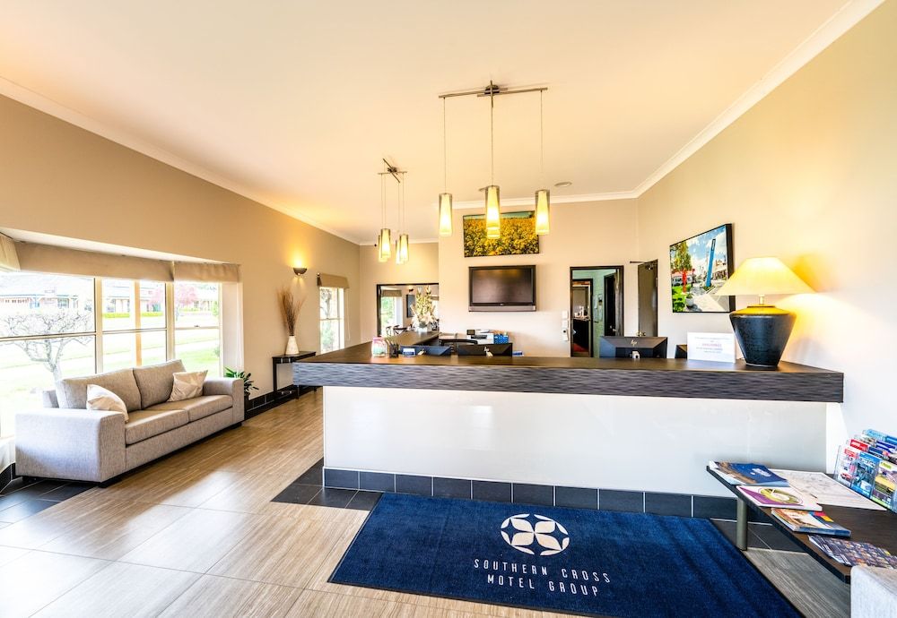 Parkes International Motor Inn 2