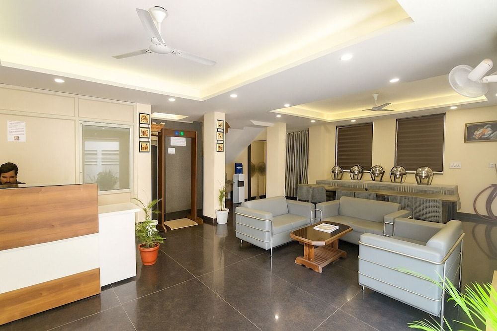 DIPLOMAT REGENCY 3