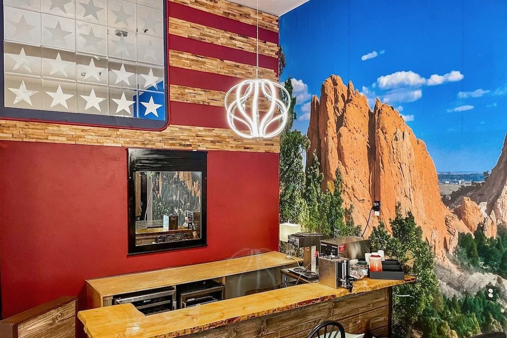 Motel 229 @ Garden of the Gods 2