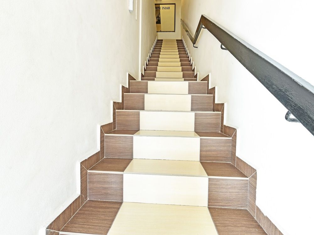 Hotel O Mini Indah 3