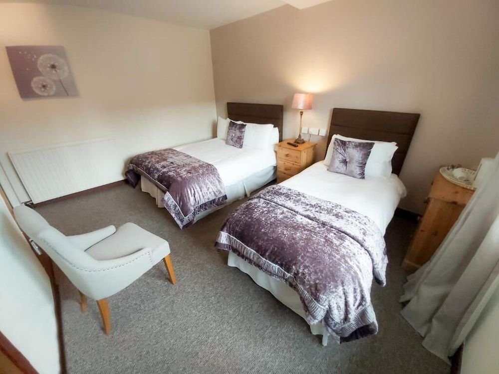 The Elm House Hotel 2