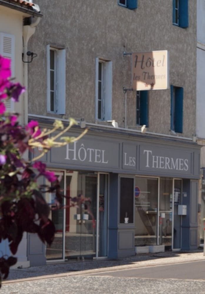 Hôtel les Thermes 2 estrelas em Jonzac
