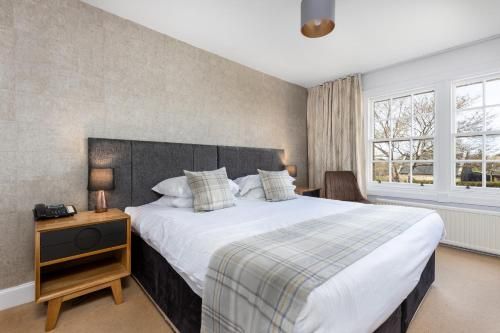 Dornoch Castle Hotel 3