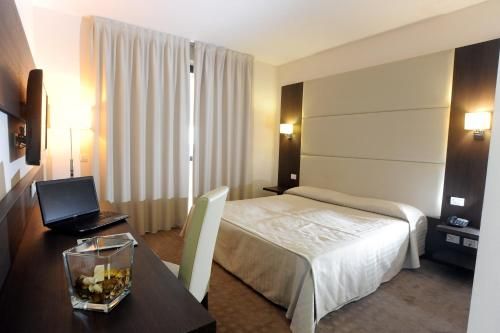 Palace Inn Rome Fiano 1