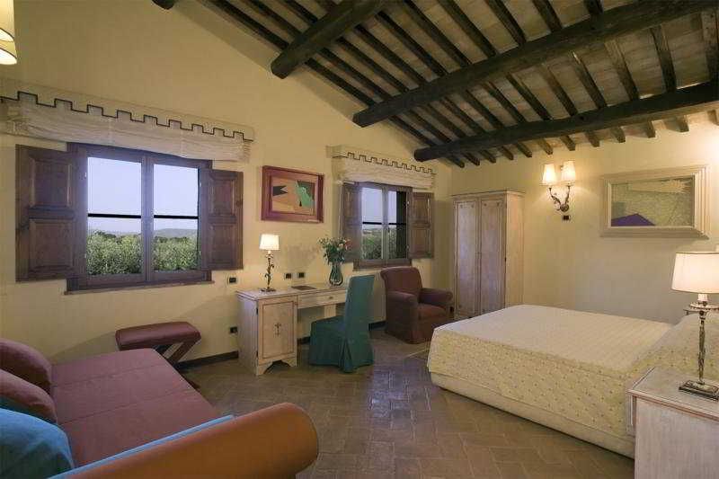 Sovana Hotel Resort 2