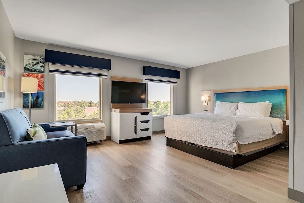 Holiday Inn Express and Suites Destin Miramar Beach by IHG 3