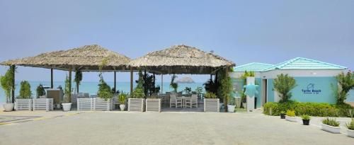 Royal Beach Hotel & Resort 2