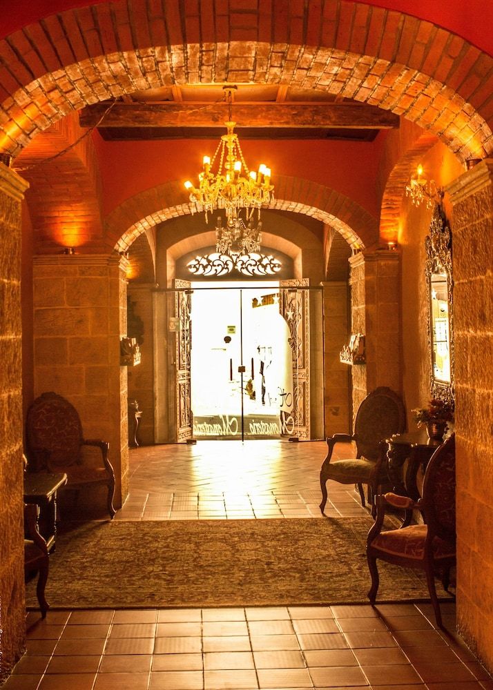 Hotel Monasterio 2