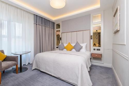 Grand Hotel Tralee 3