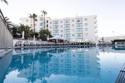 Vrissaki Hotel Apartments 4 estrelas em Paralimni
