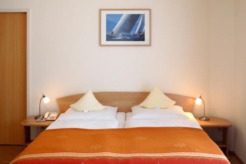 Hotel Am Segelhafen 3