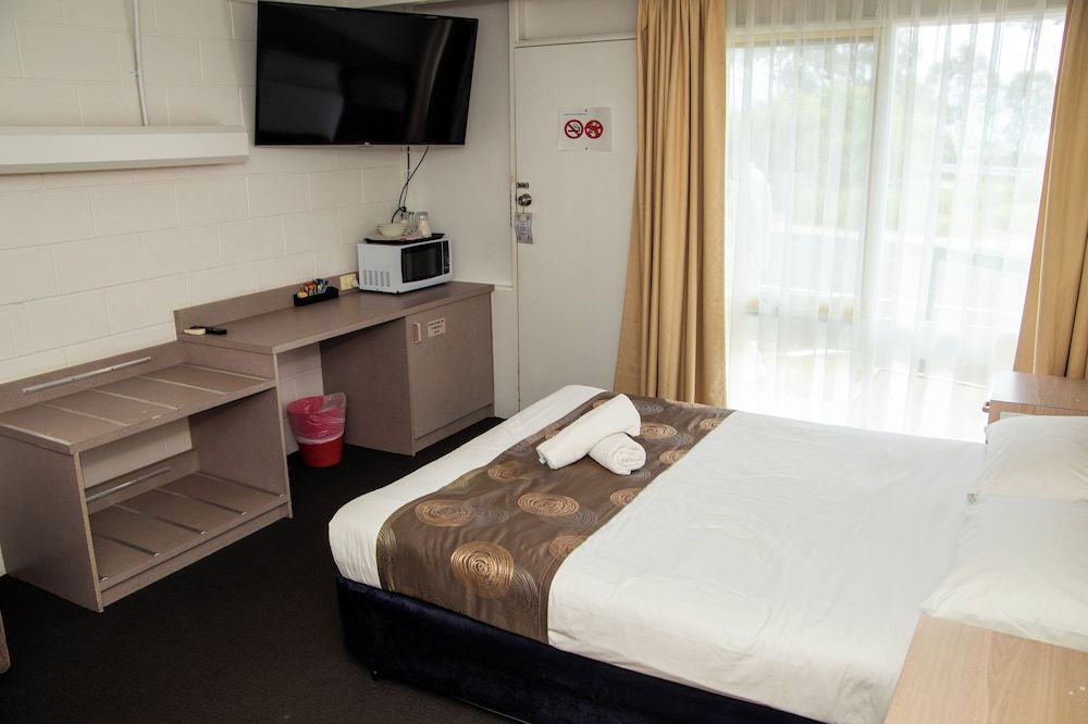 Ocean Views Motel Lakes Entrance 2