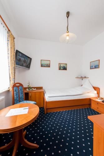 Landhotel Butjadinger Tor 2