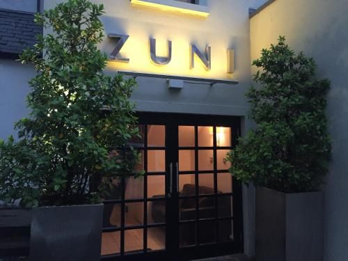 Zuni Restaurant & Boutique Hotel 3