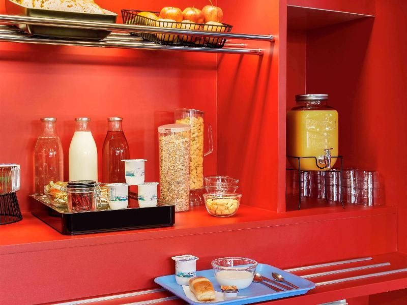 HotelF1 Lyon Saint Priest 3