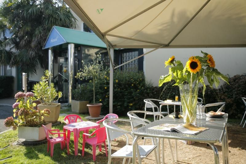 HÃ´tel Rennes Ouest 2