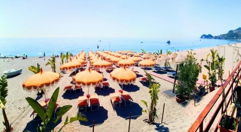 Hotel Orizzonte 4 estrelas em Letojanni