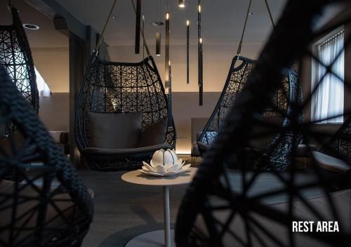 Grand Hôtel Les Endroits 3