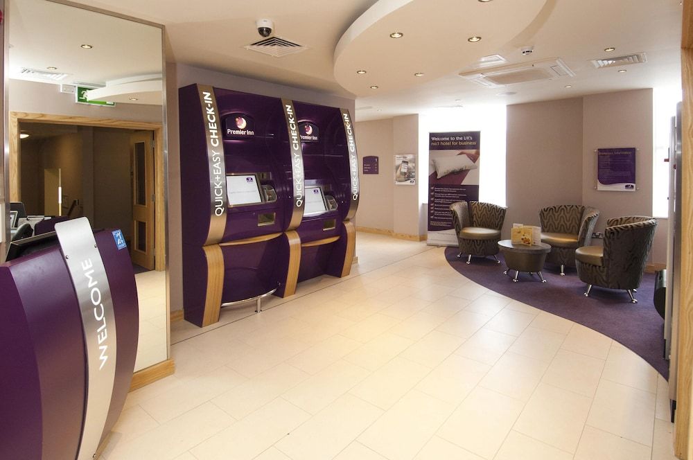 Premier Inn Stratford-Upon-Avon Central 2