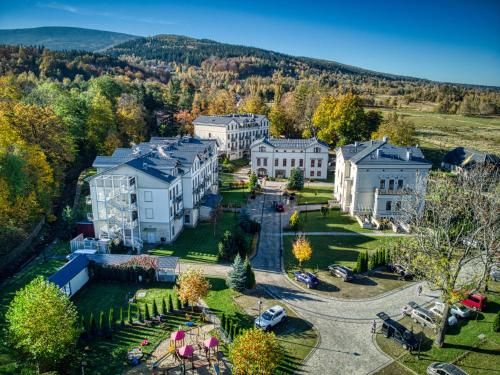 Cottonina Hotel & Mineral SPA Resort 3 estrellas en Świeradów-Zdrój