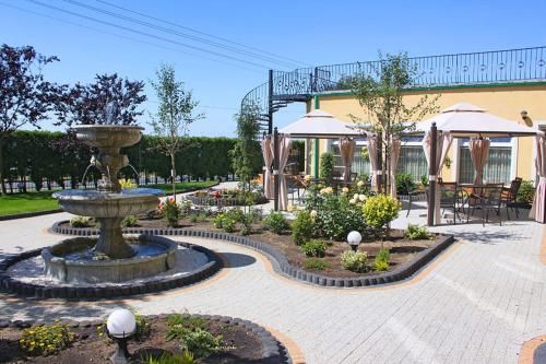 Hotel Renusz 2