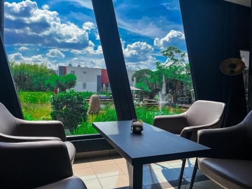 SKYHOTEL Merseburg 3