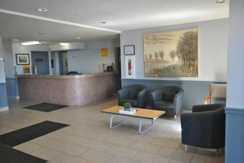 Wheatland Hotel 2