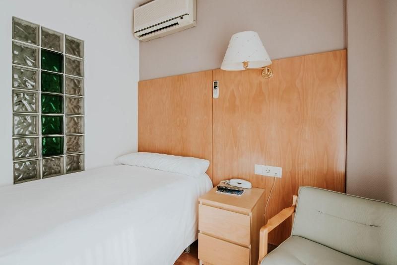 ISASA 1 estrelas em Logroño