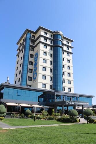 Grand Hotel & Convention Center Karaman 2