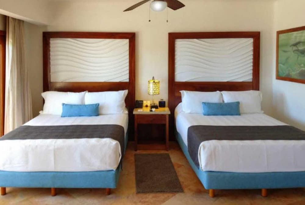 Cabo Surf Hotel & Spa 3