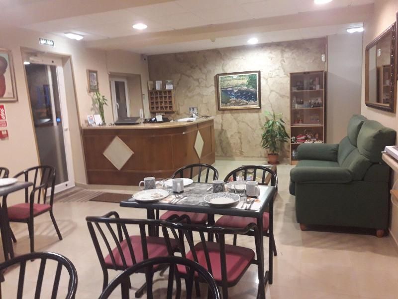 Hotel Rio Caudal 2 estrelas em Mieres