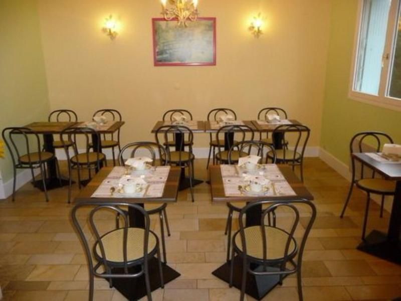 Hôtel du Haut Marais 2 estrelas em Saint-Marcel