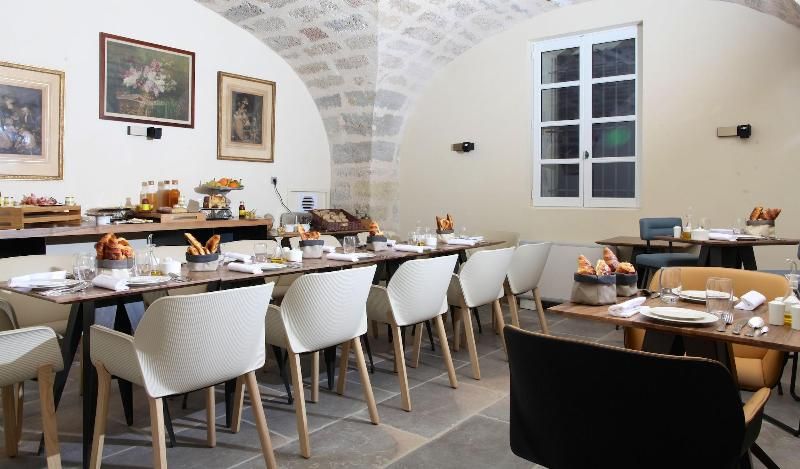 Les Chambres du Prieuré 2