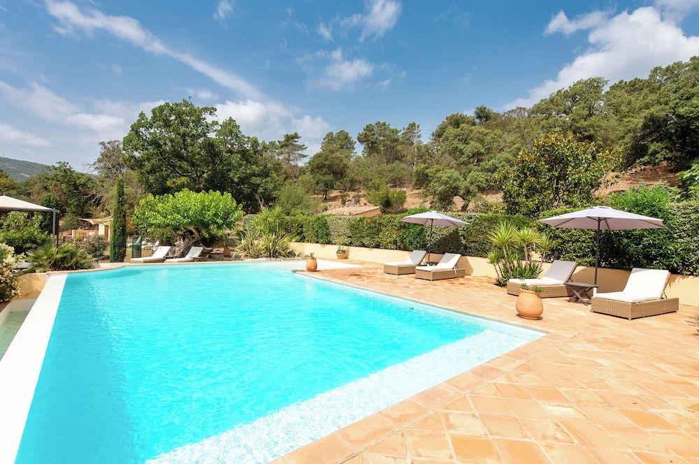 La Bergerie 3 estrelas em Le Plan-de-la-Tour