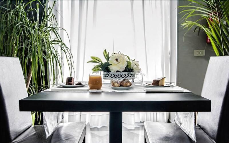 Hotel Santa Chiara 1