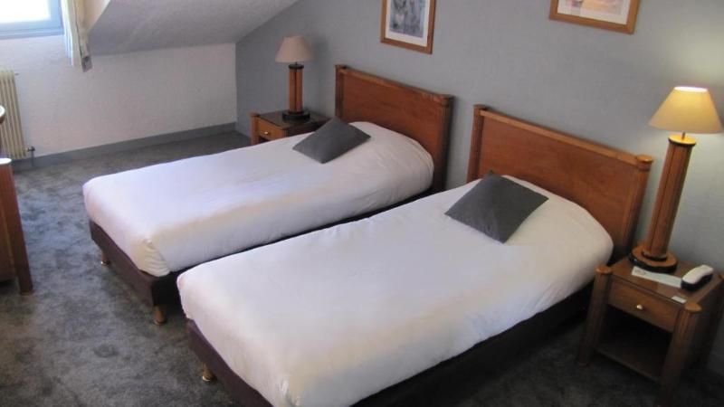 Logis Hôtel du Cerf 2