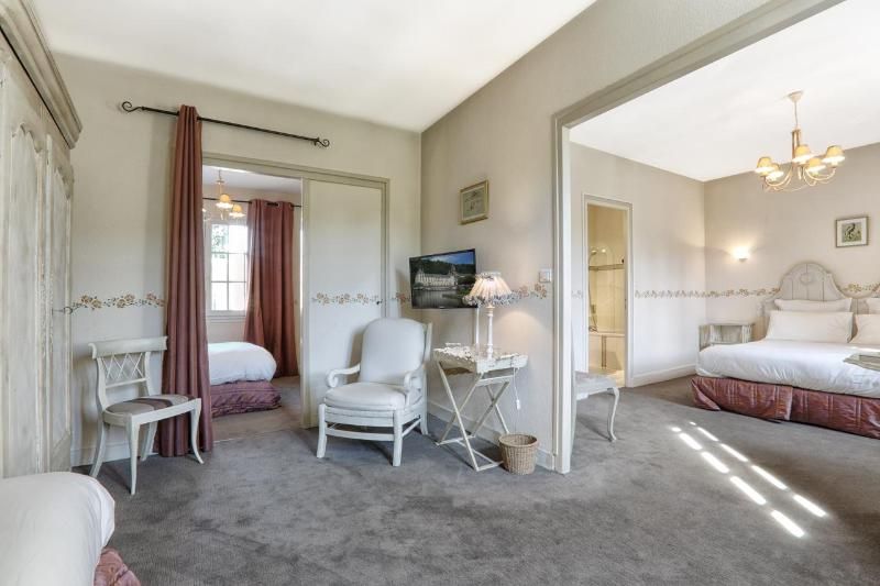 Logis Hotel Charbonnel 3 étoiles à Brantôme