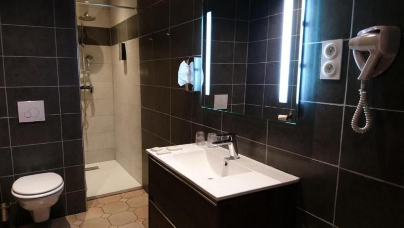Logis Hotel Plantevin 2