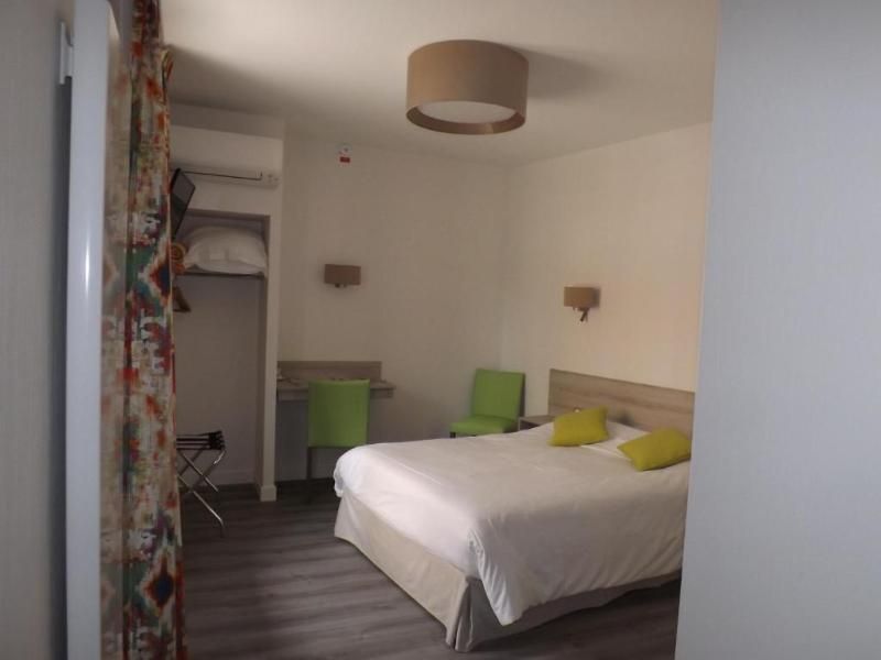 Logis Hotel le Parc 3