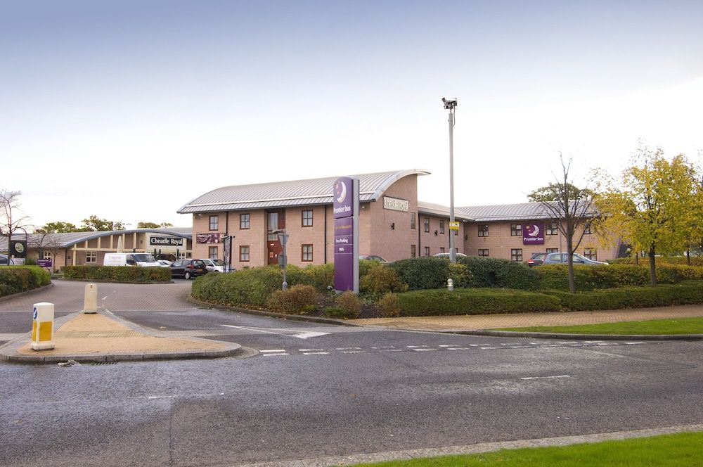 Premier Inn Manchester - Cheadle