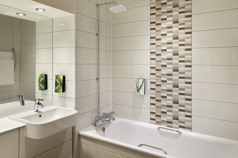 Premier Inn Leicester - Forest East 2