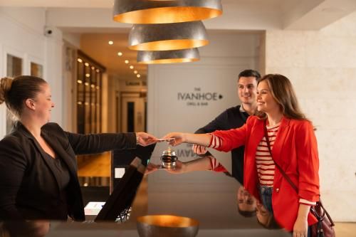Ivanhoe Inn and Hotel 3