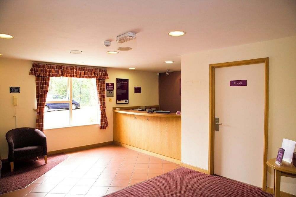 Premier Inn Watford Central 2