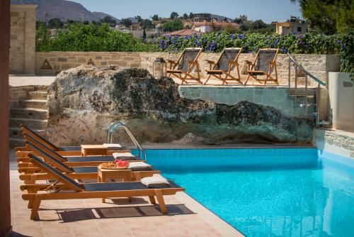 Phaistos Villas - Crete Poolside Luxury Retreats 4 estrelas em Matala