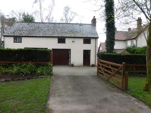 Glen-Yr-Afon House Hotel 3