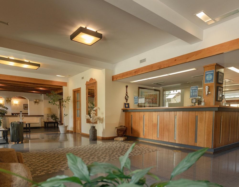 Le Village Hotel y Cabañas 3