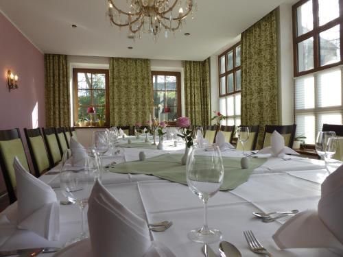 Hotel & Restaurant Kleinolbersdorf 3