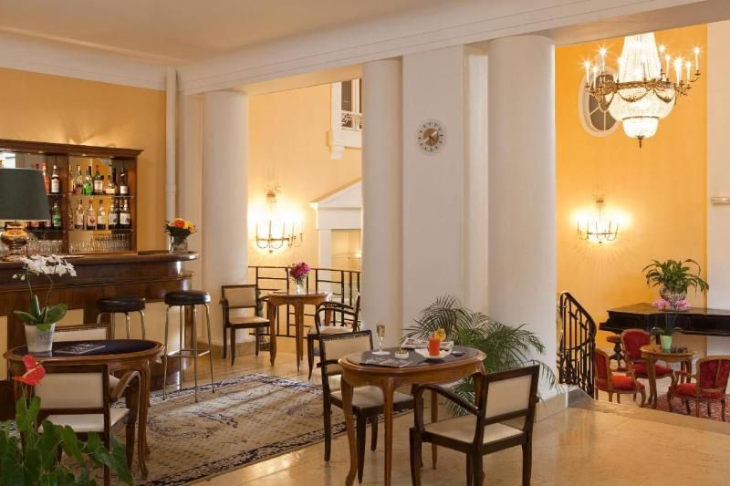 Logis Hotel Royal Saint Mart 3